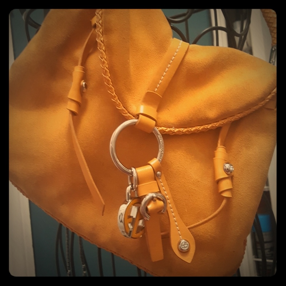 Hand bag